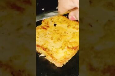 moong daal bread toast healthy breakfast idea #moongdaaltoast#proteinrichbreakfast #healthybrekfast