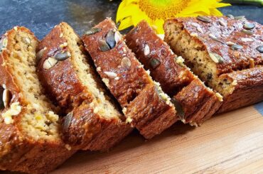 Flourless oatmeal bread recipe for a healthy breakfast! No butter, no kneading!