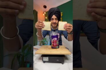 Bread pizza | Day 9 of 15 days bread challenge #shorts #paramaedy