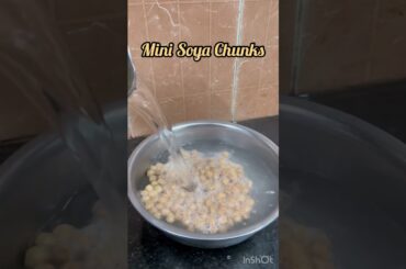#shorts #youtubeshorts Soya Chunks/Mini Soya Chunks/Mealmaker Recipe/Lunch Snacks/Recipe Tamil