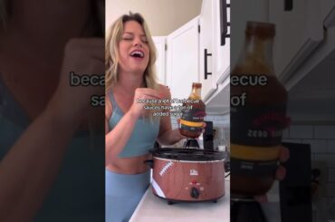 High protein , no sugar , 2 ingredient BBQ pulled chicken! #highprotein #healthyrecipes