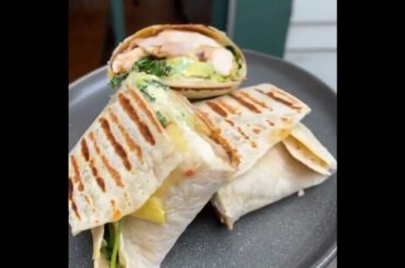 Cajun Chicken & Avocado Wrap Recipe | Joe Wicks Recipes
