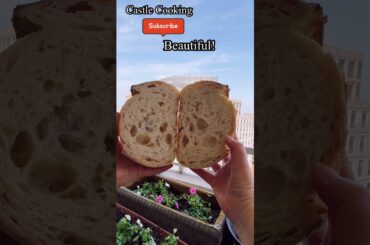 Beautiful Sourdough Bread / Classic Sourdough Batard #shorts