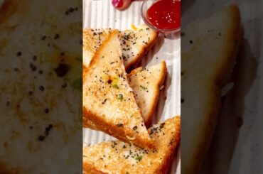 Dahi Tadka Sandwich !Mom's Recipe #shorts #sandwich #healthy #dahitadkasandwich#cooking