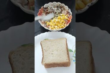 Corn Sprout sandwich#Healthy breakfast recipe#Sandwich recipe#Aata bread sandwich#Sprout sandwich.