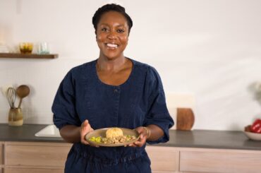 Heart-Healthy Scallion Shrimp & Grits | mbg dishes