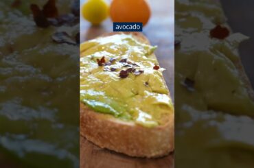 Guacamole with INDIAN Avocado - Healthy Breakfast Recipe #asmr #vegan #Shorts