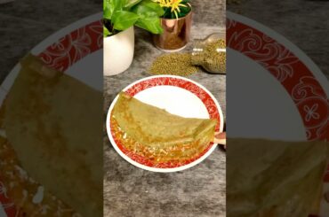 Green Gram with oats and spinach dosa | weight loss recipe | Healthy Breakfast #healthy #shortvideo