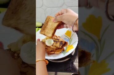 Cheela Sandwich, Instant Healthy and Yummy Breakfast #food #youtubeshorts #shorts