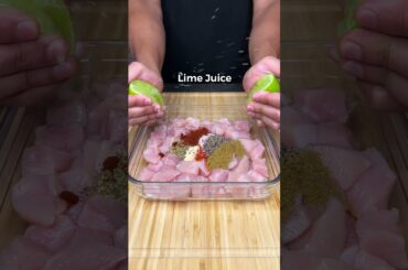 There's NO REASON to be Eating Plain Chicken & Rice for Weight Loss! #recipe #mealprep #fitness