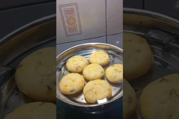 Sooji Snacks Recipe / Evening snacks recipe / Healthy Snacks / Ravai Recipe #shortsfeed #shorts