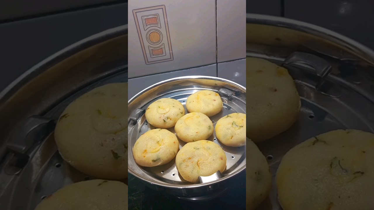 Sooji Snacks Recipe / Evening snacks recipe / Healthy Snacks / Ravai Recipe #shortsfeed #shorts Sooji Snacks Recipe / Evening snacks recipe / Healthy Snacks / Ravai Recipe #shortsfeed #shorts