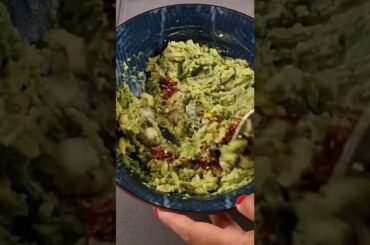 Healthy Avocado Spread | Avocado Toast Recipe | Avocado Dip | Quick and Easy | Rich in Nutrients