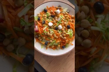 Low Carb Salad Recipe-Chickpea and Zucchini Salad #shortvideo #shorts #healthy #salad #lowcarb