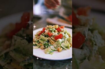 healthy salad ideas for dinner #shorts #salad_caesar #viral #video #youtubeshorts #trending