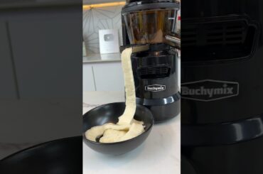 The most Healthy ice cream recipe. #formatsonshorts #cleaninghacks #shortsafrica #shorts #soursop