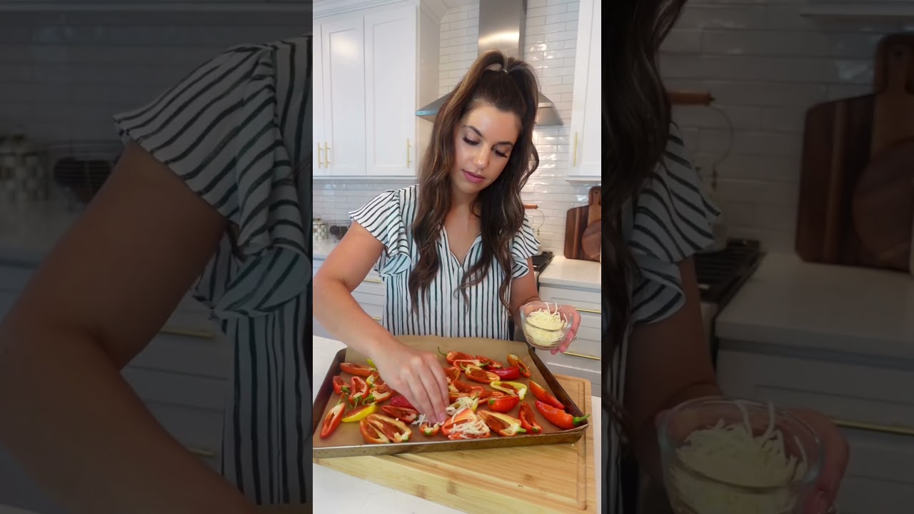 MINI PEPPER PIZZA POPPERS! #easysnack #healthysnacks #backtoschool MINI PEPPER PIZZA POPPERS! #easysnack #healthysnacks #backtoschool