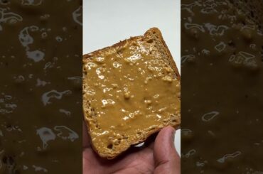 Easy breakfast high in protein and healthy fats for weight gain #shorts