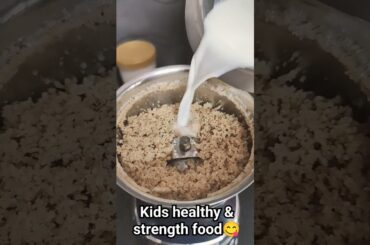 #jawari roti & milk #healthy&strong food