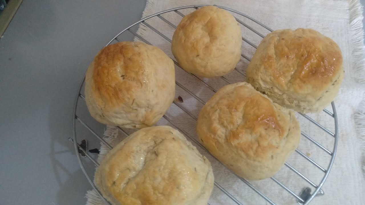 Healthy homemade buns with cumin seeds |OMG Cumin buns | recipe of buns for breakfast in Urdu (AKK) Healthy homemade buns with cumin seeds |OMG Cumin buns | recipe of buns for breakfast in Urdu (AKK)