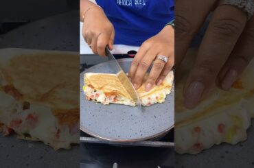 This breakfast recipe has never failed me! #formatsonshorts #shortsafrica #shorts #cleaninghacks