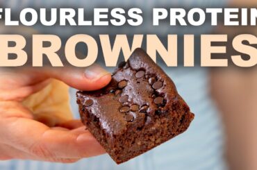 FLOURLESS PROTEIN BROWNIES (only 100 calories!) | Healthy Snack Ideas