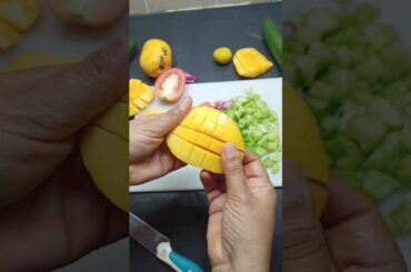 Mango Healthy Salad Recipe | MAMA KA KITCHEN |