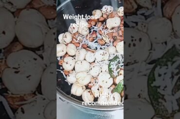 weight loss recipe #diet recipe #healthy breakfast and snacks #ytshort#makhana chivda #vrat recipe