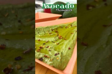 Super Creamy And Smooth Avocado Hummus: The Perfect Healthy Snack!  #recipe #comfortfood #shorts