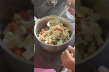 Healthy Sprouted Chana Chaat | high protein salad #chanachaat #salad #youtubeshorts #food