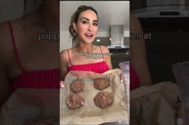 Who Only Eats 1/4 of a Cookie?? #healthyrecipes #crumblcookies #healthydessert #shorts