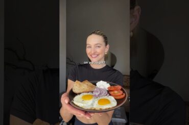 On a budget but still want to choose to eat healthy meals? It’s possible! #healthyfood #shortsfeed