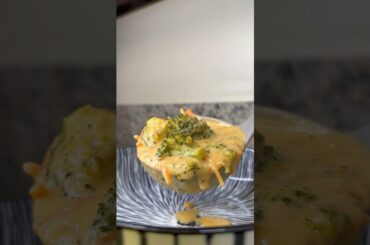 Broccoli Cheddar Soup #souprecipe #healthy #recipe #broccoli