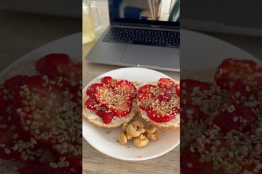 Healthy Strawberry Sandwich Recipes for a Balanced Diet