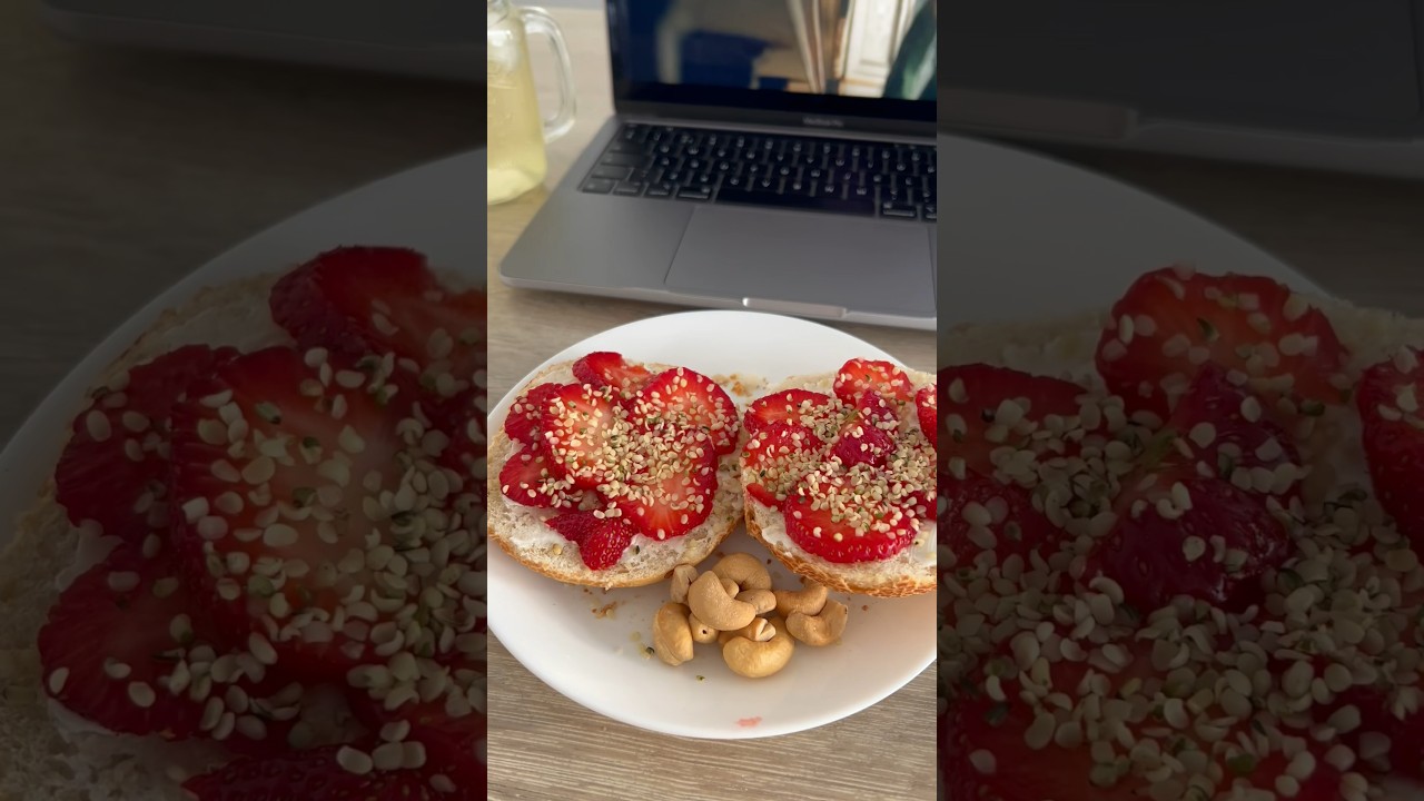 Healthy Strawberry Sandwich Recipes for a Balanced Diet Healthy Strawberry Sandwich Recipes for a Balanced Diet