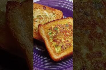 Bread pocket omelette toast/healthy breakfast recipe #shorts