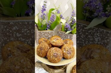 Here Is Your Perfect Healthy Snack Recipe. Honey Muffin Oatmeal Cups.