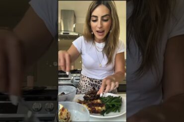 You know I licked up that sawwss #dinnertime #whatieatinaday #whatieat #healthydinner #shorts