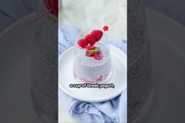 EASY High-PROTEIN Breakfast SMOOTHIE #health #healthy #food #shorts #breakfast #fitness #smoothie