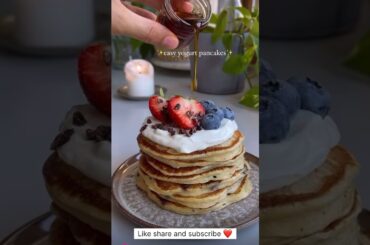 Healthy breakfast  #riyakanthaliya #ytshorts #trending #food #healthy #pancakes #fruits