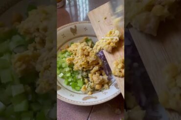 Healthy Vegan Chickpea ‘Tuna’ Salad, recipe on my Instagram #healthy #vegan #plantbased #breakfast