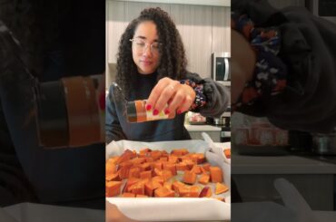 This bowl will be on repeat all fall #recipes #food #healthyrecipes #sweetpotato #protein