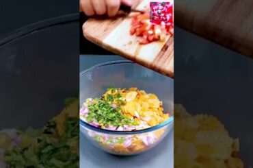 "Delicious and Healthy Chips Salad Recipe - Crunchy and Flavorful!"