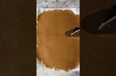 *BEST EVER* HOME-MADE KIT KAT RECIPE | HOW TO MAKE KIT KAT CHOCOLATE AT HOME #shorts