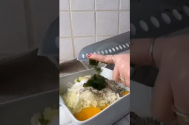 LOW CARB EGG CHEESE BREAD RECIPE #dietvlog #youtubeshorts #shortsvideo #shorts #healthy