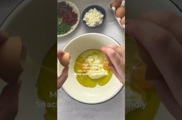 Quick HEALTHY Snack! Antipasto bread - full recipe on instagram #easysnacks #food #healthy #cooking