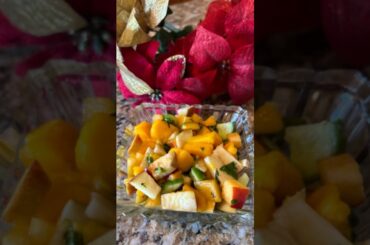 Easy & Healthy Salad | Fruit Chat #DesiLifeStyleUSA  #shorts #youtubeshorts #ytstudio #fruitsalad