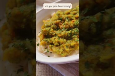 Quick healthy gluten-free vegan dinner recipes. 3 ingredients vegan pasta sauce recipe.