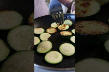 What I Eat in a Day as a FAT GIRL Trying to Lose Weight #shorts