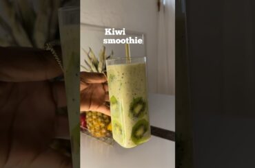 Try this healthy and refreshing Kiwi smoothie #shorts #kiwi #smoothie #viral